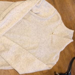 Men’s Tan sweater
